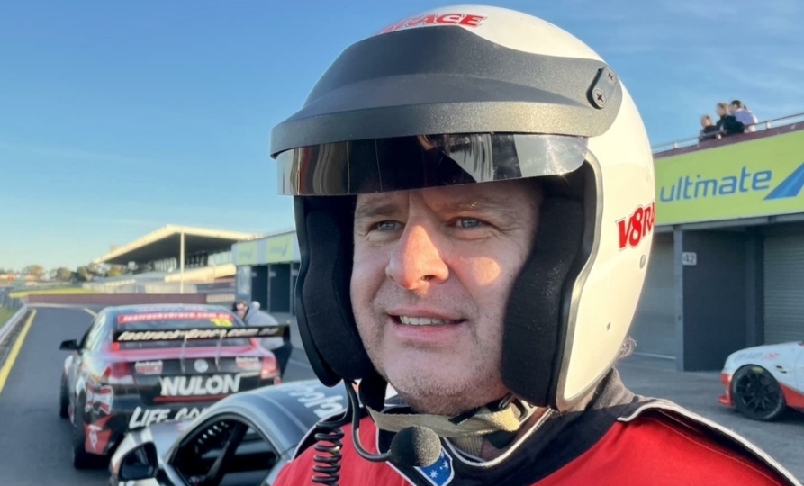 how to find a racing sponsorship